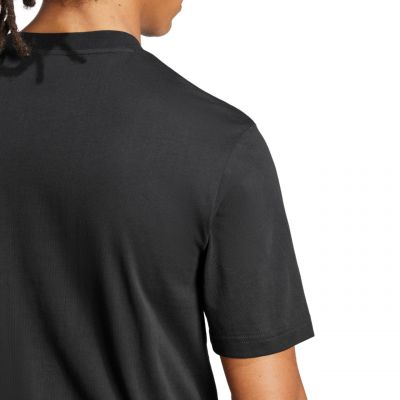 5. adidas Essentials Small Logo Single M JE9024 T-Shirt