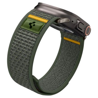 7. Spigen Athlex Air Strap für Apple Watch 44 / 45 / 46 / 49 mm - Grün