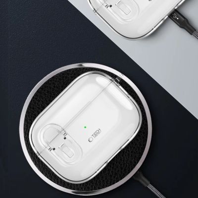 4. Tech-Protect Slim Hook-Hülle für AirPods 1/2 – transparent