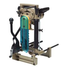 Makita 7104L Bolzen-/Kettenschneider