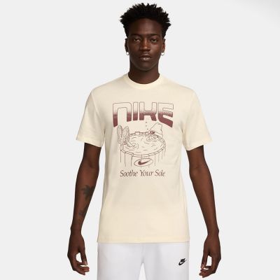 Nike Sportswear Grafik-T-Shirt M HQ9264-110