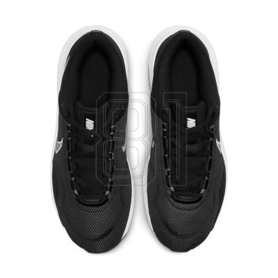 4. Nike Legend Essential 3 Next Nature M DM1120-001 Schuhe