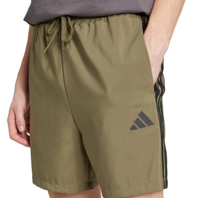 11. adidas Essentials 3-Streifen Chelsea Shorts M JW1901