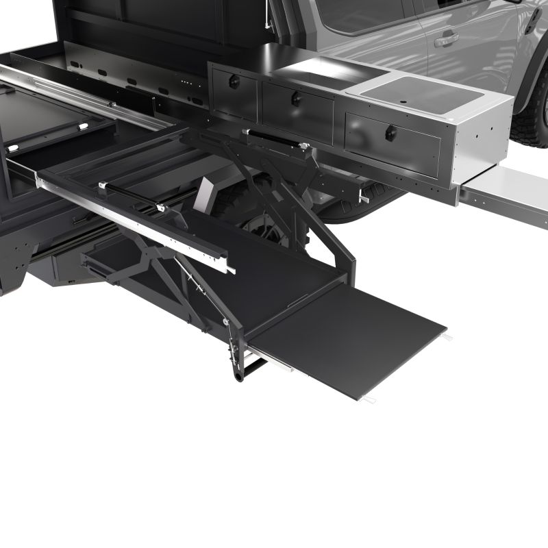 6. OFFLANDER CAMPER CONSTRUCTION DARBAT