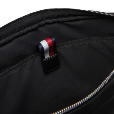 4. TOMMY HILFIGER BUSINESS NYLON LAPTOPTASCHE