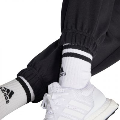 6. adidas Essentials Linear French Terry Cuffed W Hose JC5948