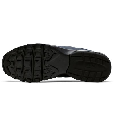 5. Nike Air Max Invigor M CK0898 400 Schuhe