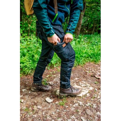 6. 5-Pocket-Arbeitshose aus Denim, Größe M