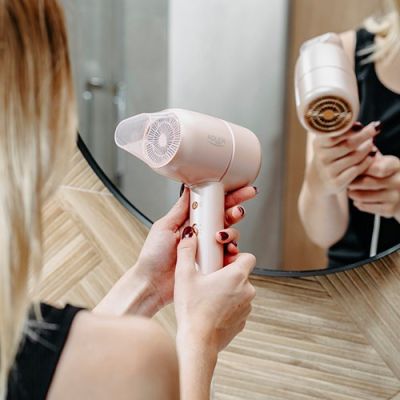 10. ADLER AD 2279p rosa Haartrockner