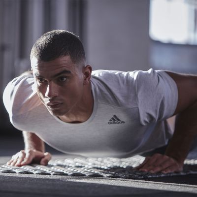 7. Adidas Strukturierte Trainingsmatte ADMT-13232GR