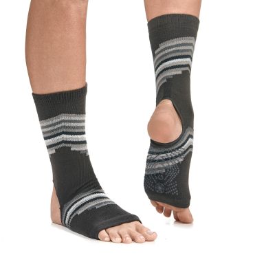 8. GAIAM 63497 Anti-Rutsch-Socken