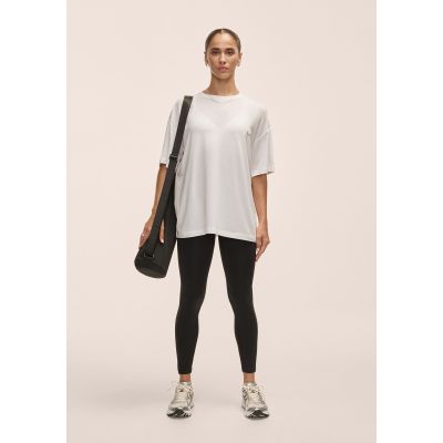5. Casall Damen Oversized T-Shirt aus Baumwollmischung, Weiß