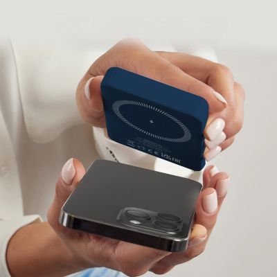 6. Powerbank SBS TEBB5000MAG1CB 5000 mAh kompatibel mit MagSafe - blau