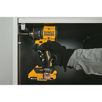 4. 18V DEWALT DCD803NT Akku-Bohrschrauber ohne Akku