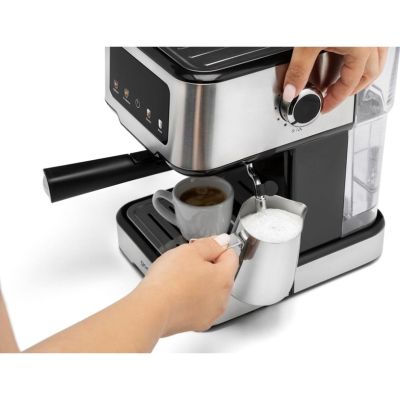4. Gorenje ESCM15CD 15 bar Espressomaschine