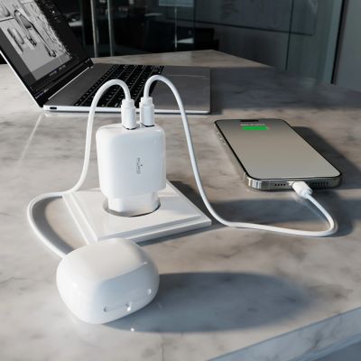 8. Puro PROLITE 10W 2x USB-A Wandladegerät - Weiß