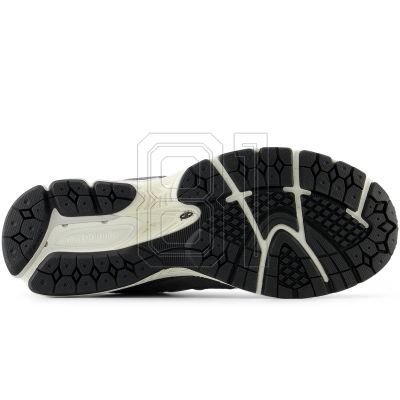 4. New Balance M2002RFB Unisex-Sportschuhe