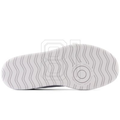 9. New Balance Sportschuhe CT302CLD