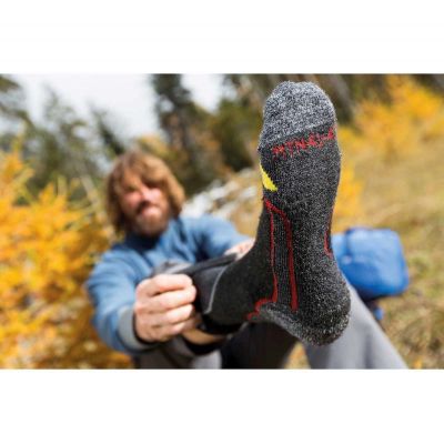 4. Salewa Trek Balance Knee SK 68064-0801 Socken