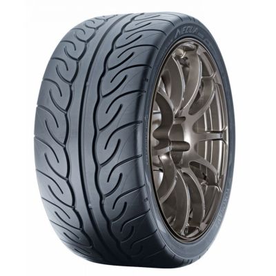 Reifen 225/40 R18 88W Yokohama AD08RS Label: DBB-70 dB