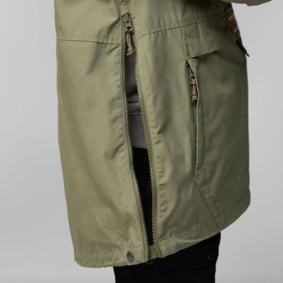 14. Fjällräven Vardag Anorak W Softshelljacke F87009-620