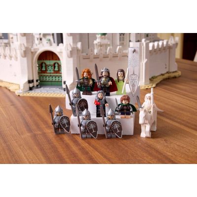 22. LEGO Icons 11377 - Der Herr der Ringe: Minas Tirith