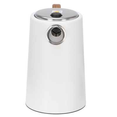 6. ADLER AD 1352 Wasserkocher