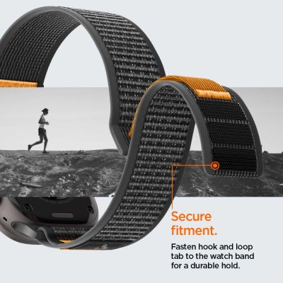 11. Spigen Athlex Air 2 Armband für Apple Watch (44 / 45 / 46 / 49 mm) – Schwarz und Orange