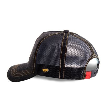 4. Capslab Looney Tunes Gros Minet Trucker Cap - CL/LOO2/1/MIN1