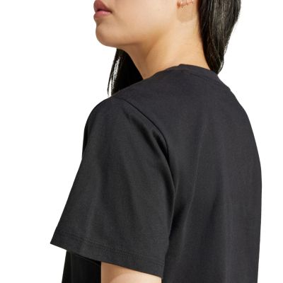 12. adidas Essentials Baumwoll-T-Shirt mit kleinem Logo W JC5943