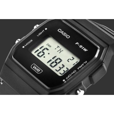 4. CASIO Unisex-Uhr F-91WB-1AVEF + Box