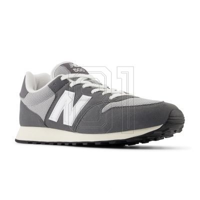 10. New Balance M GM500LCR Schuhe