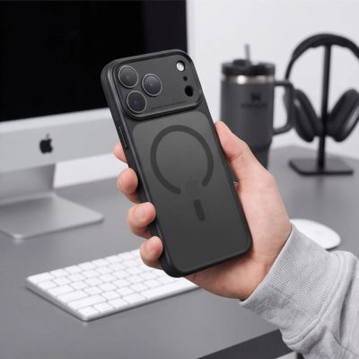 8. Tech-Protect MagPrime MagSafe CC Hülle für iPhone 18 Pro / iPhone 17 Pro – Mattschwarz