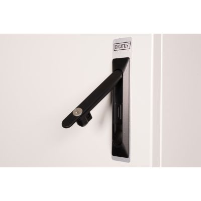 16. Digitus 19" 7U Wand-Netzwerkschrank 600x600 mm, Volltür, grau, ungeteilt, montiert, IP55, 100 kg