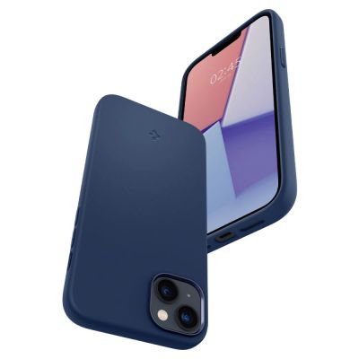 8. Spigen Silicone Fit Mag Hülle mit MagSafe für iPhone 14 Plus – blau