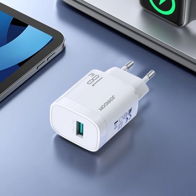 5. Joyroom JR-TF4 18W USB-A Wandladegerät – Weiß