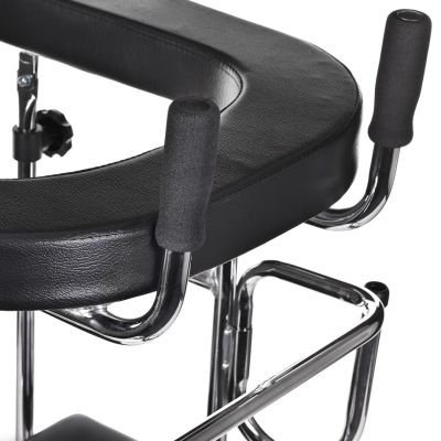 3. Hoher Rehabilitationsrollator, Pulttyp