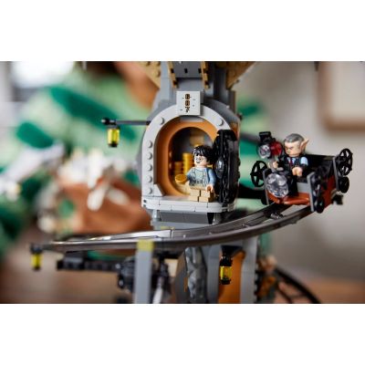 10. LEGO Harry Potter 76417 Gringotts Bank – Sammleredition