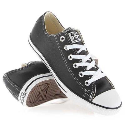 8. Converse Chuck Taylor Lean OX 144649C