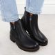 7. Schwarze Damen-Leder-Boots im Worker-Stil Rieker 78556-00
