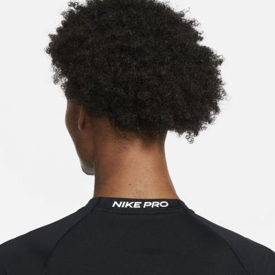 9. Nike Compression M Langarm-Thermoshirt DD1990-010