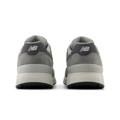 7. New Balance M MW880CA6 Sportschuhe