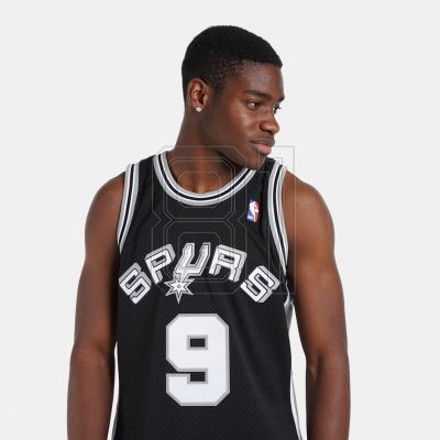 5. Mitchell & Ness San Antonio Spurs NBA Swingman-Trikot Spurs 2001 Tony Parker M SMJYLG19018-SASBLCK01TPA