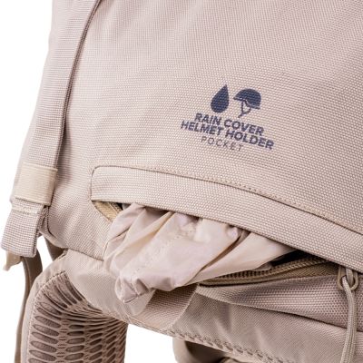 9. Magnum Multitask 55 Rucksack 92800538543