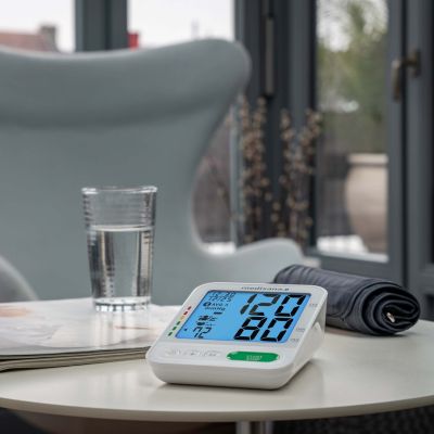 11. Medisana BU 584 Oberarm-Blutdruckmessgerät
