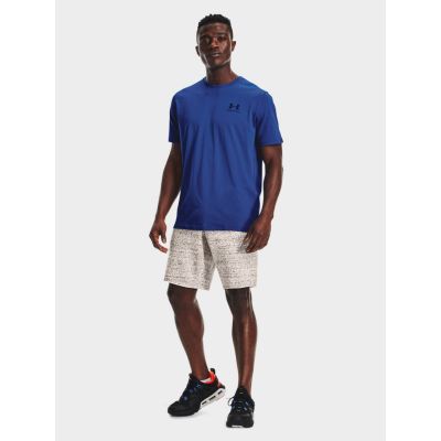 3. Under Armour T-Shirt mit Logo auf der linken Brust, Größe M, 1326799-432