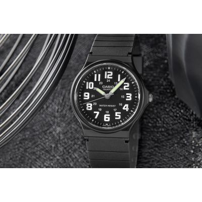 5. Damenarmbanduhr CASIO MQ-71-1BDF + BOX