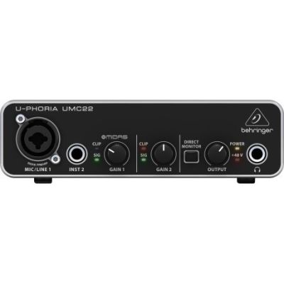 7. Behringer UMC22 - USB-Audio-Interface
