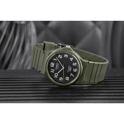 5. CASIO MQ-24UC-3BDF Uhr + Box