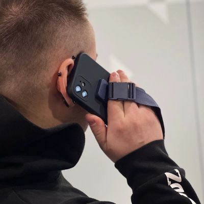 17. Seilhülle Gelhülle mit einer Kette Lanyard Tasche Lanyard iPhone 12 Pro Max lila